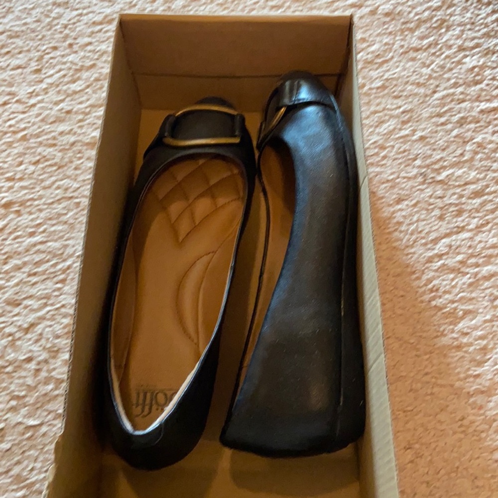 COPY - Brand new black sofft flats